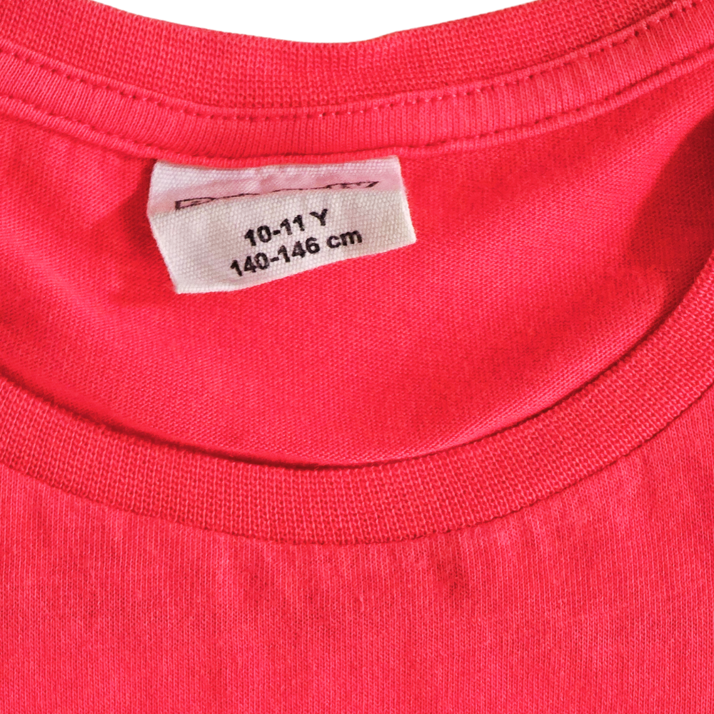 B - T-shirt 10 - 11 ans #117