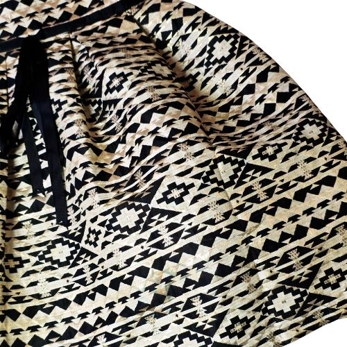 B - Robe taille M (large) #208