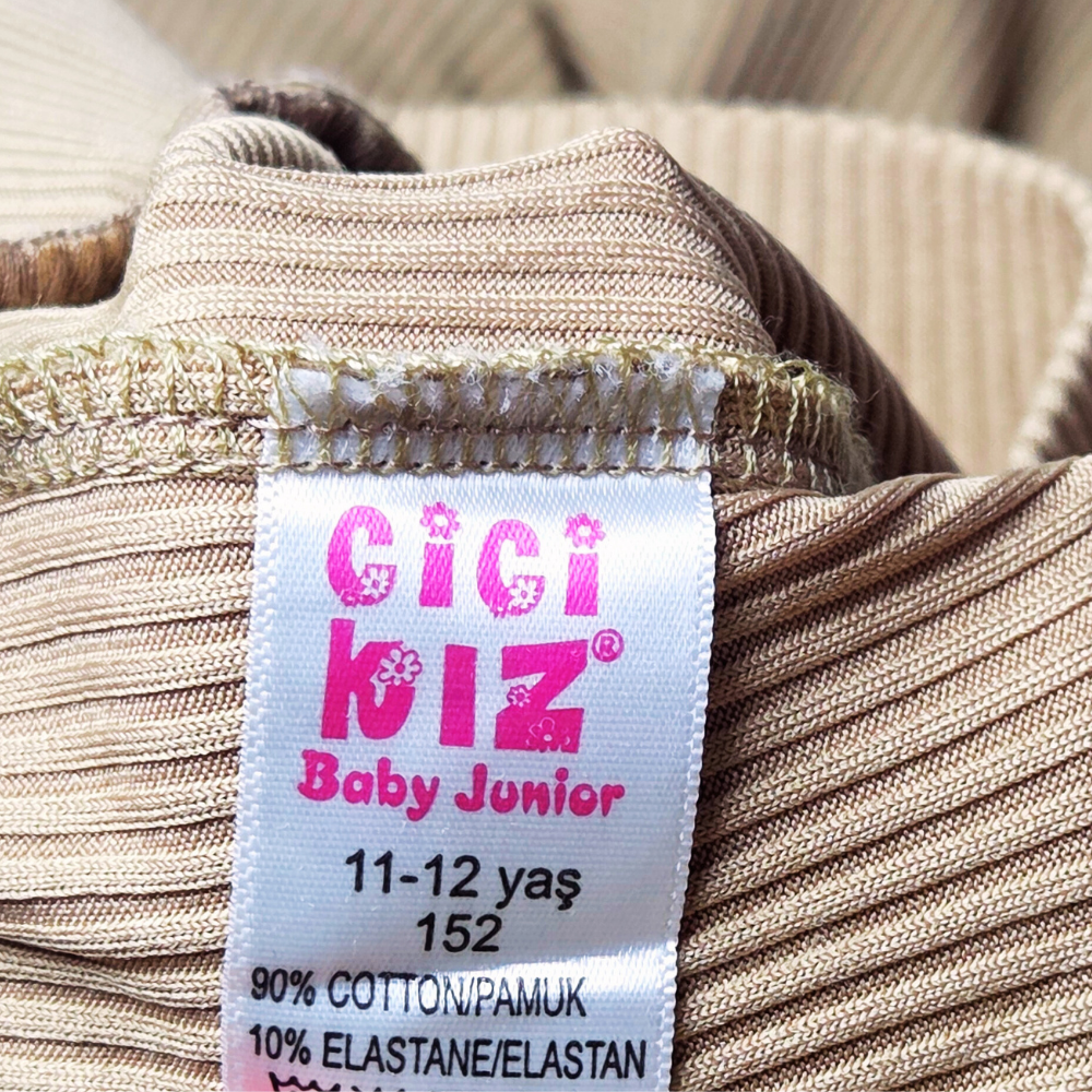 B - Pantalon bas large 11- 12 ans #158