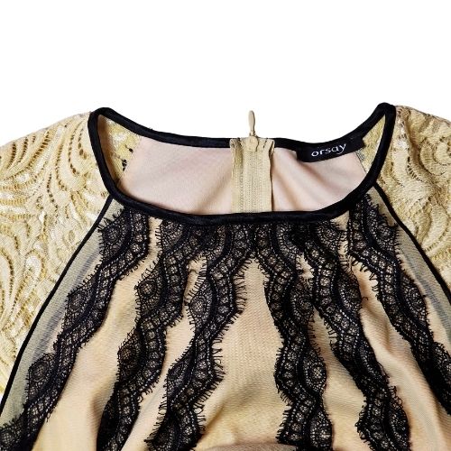 B - Robe taille M (large) #218
