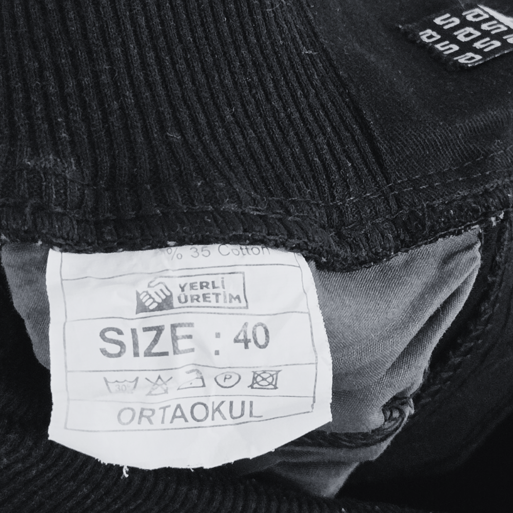 B - Pantalon taille élastique 13- 14 ans #175