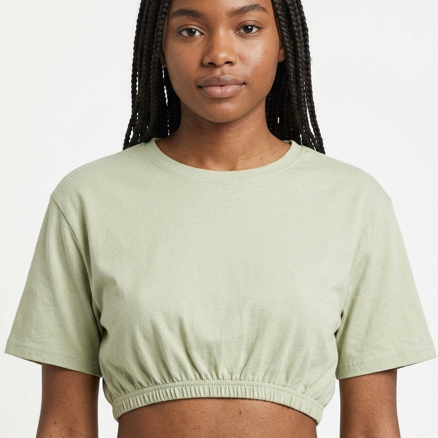 Crop top T-shirt — Waistline Detail | Generated by Modelize